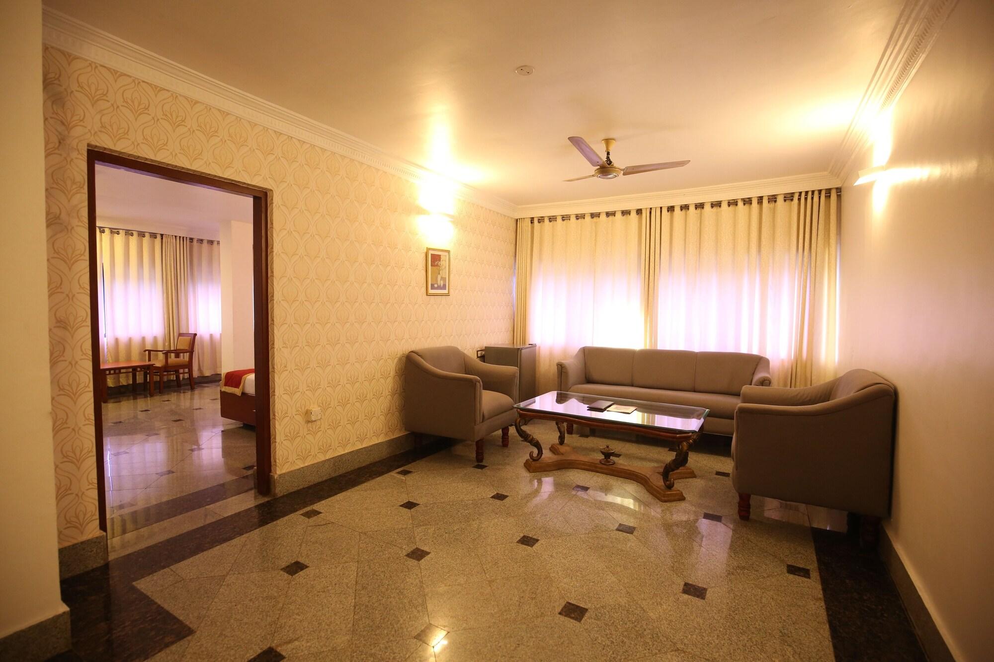 Hotel Moti Mahal Mangalore Exterior foto