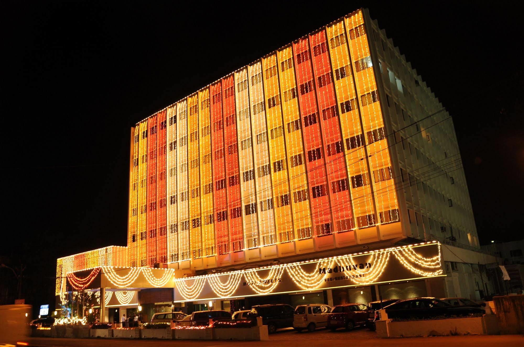 Hotel Moti Mahal Mangalore Exterior foto